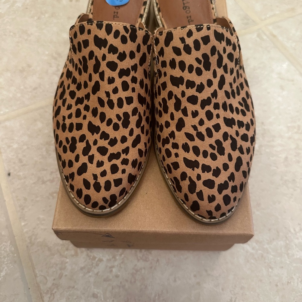 Leopard Print Slip-On Loafers